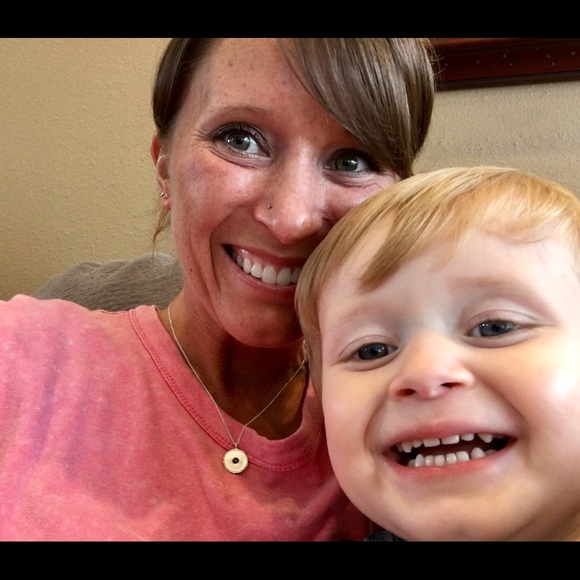 Meet your Posher, Taunya - Picture 5 of 14